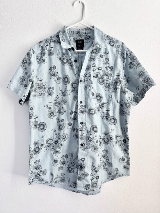 RVCA Other - NWOT! Men’s RVCA Pale Blue Short-Sleeve Floral & Mushroom Button-Down Shirt